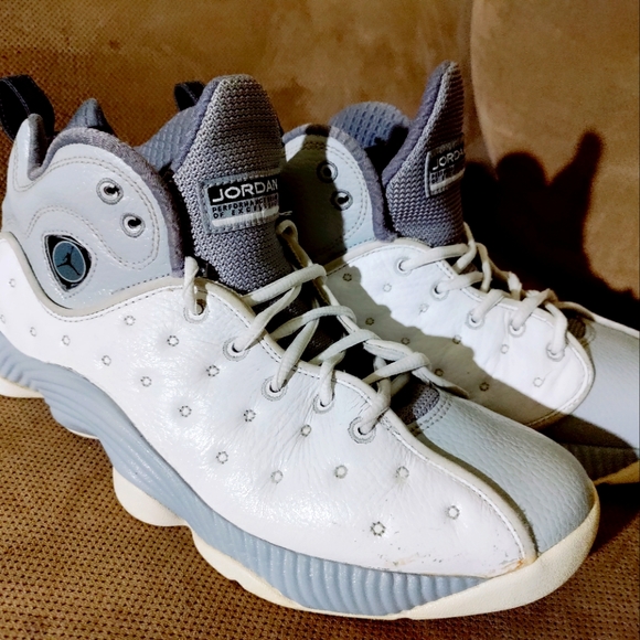 Nike Jordans size 11 white / grey - clean - Picture 8 of 10